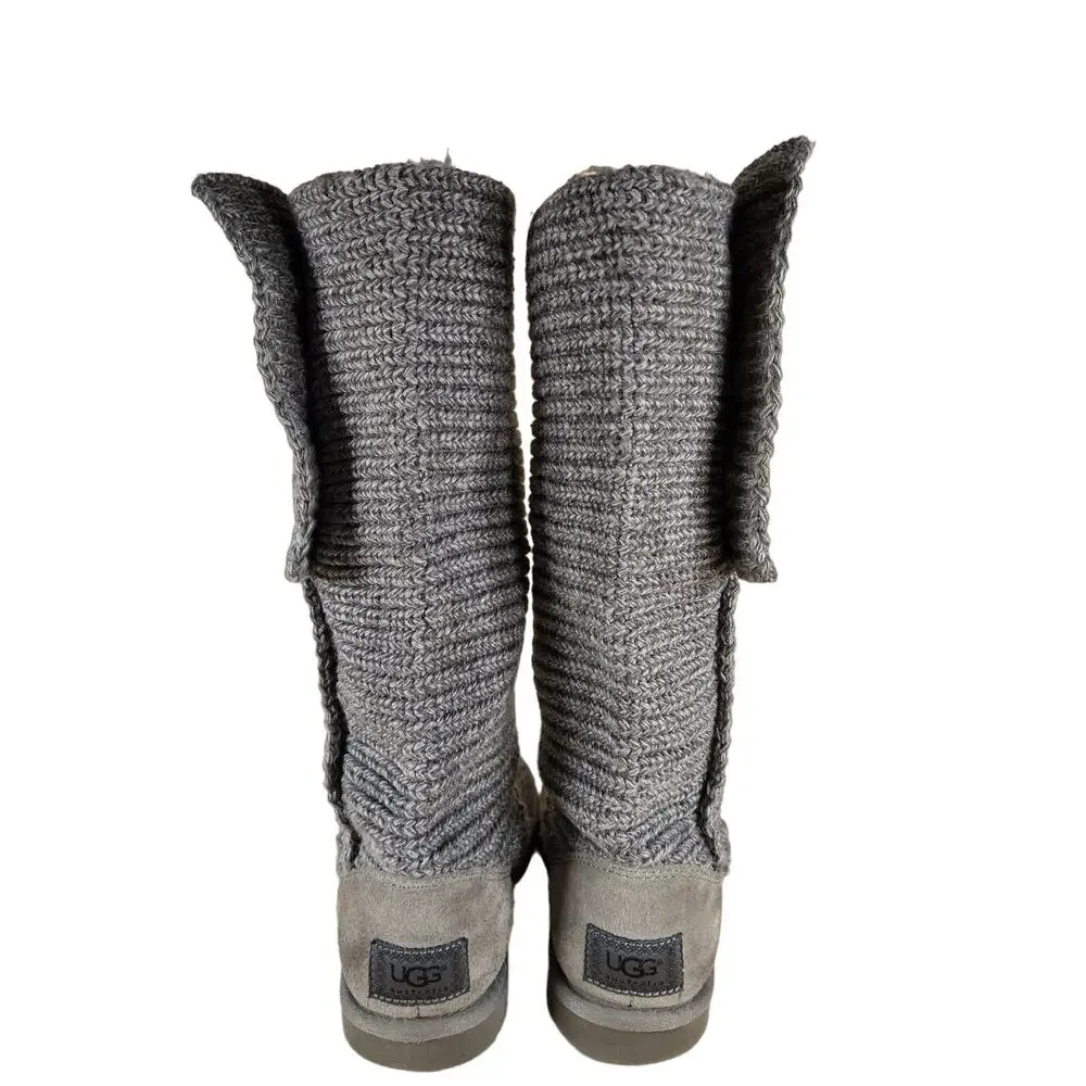 UGG Australia - Classic Cardy - Boots - Gray - Women's - 6 - S/N 5819